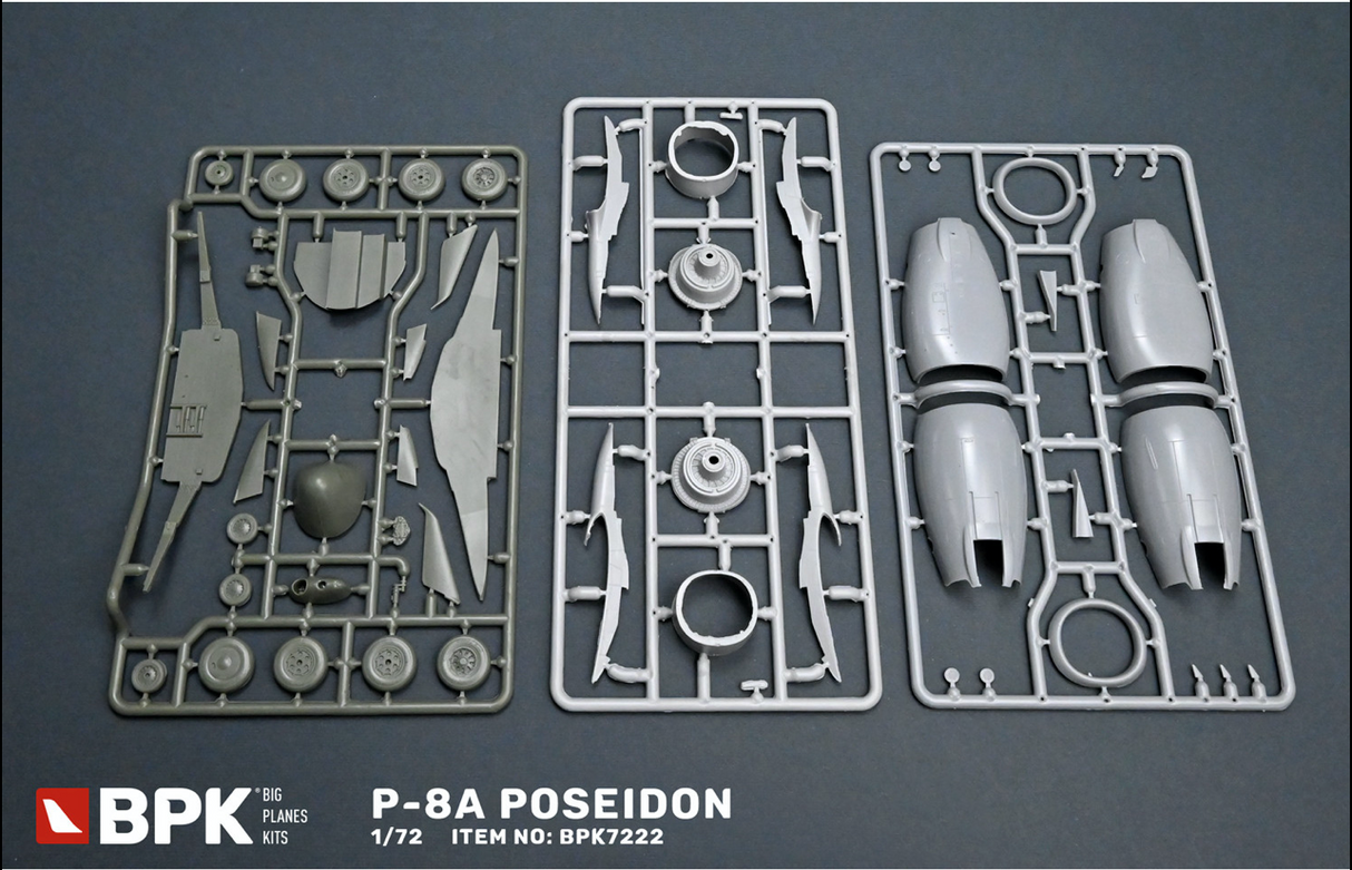 BIG PLANE KITS 1/72 Boeing P-8A Poseidon with decals for RAN and USN BPK7222