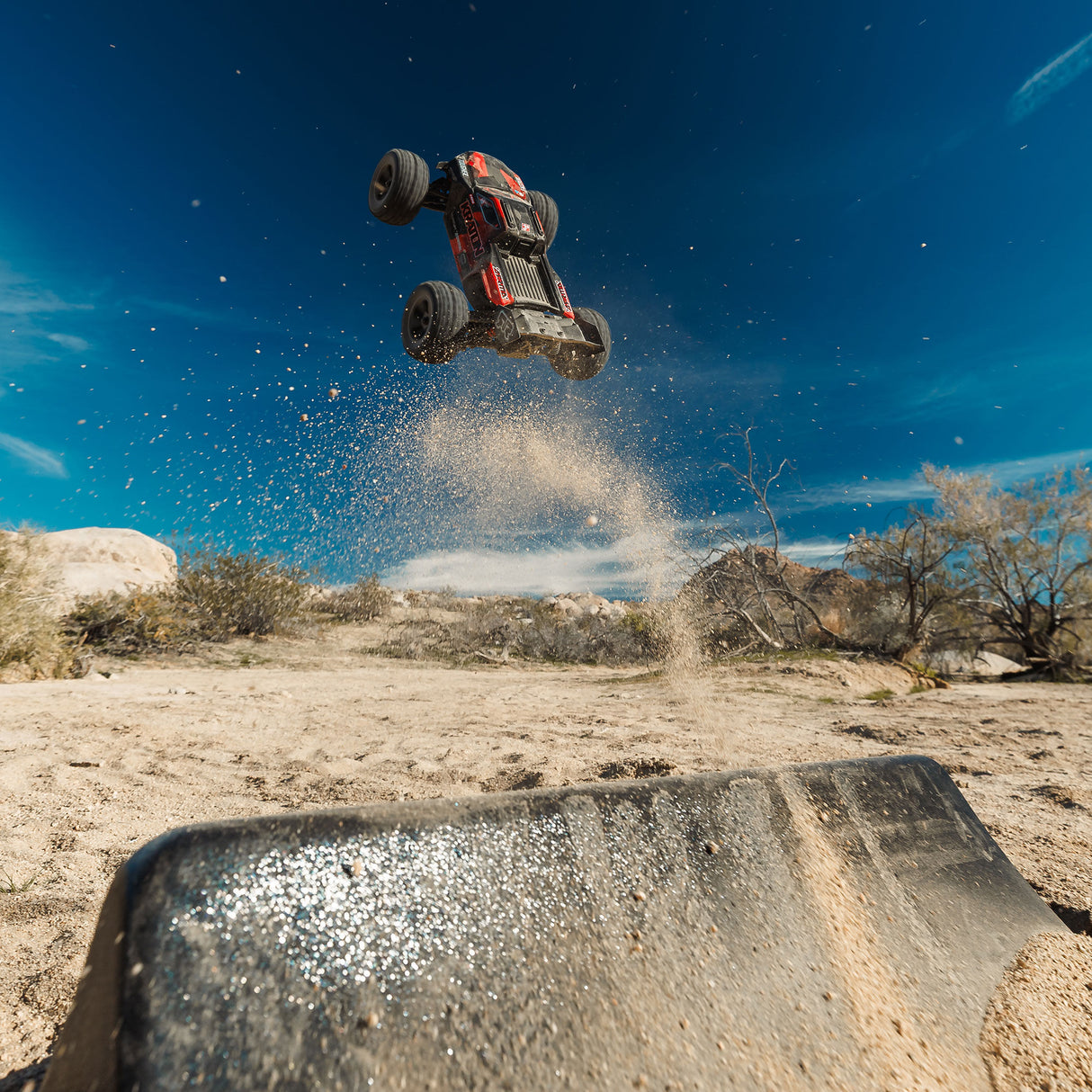 Arrma 1/16 MINI KRATON 3S DSC 4X4 RTR Speed Truck - Black/Red - Pre Order - Expected mid March