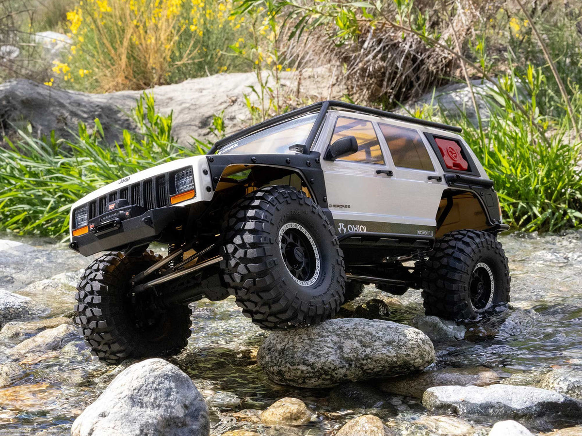 Axial 1/10 SCX10 III Jeep Cherokee XJ 4X4 RTR Rock Crawler - White- Pre Order - Expected November