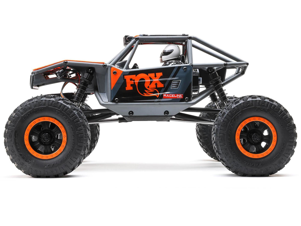 Axial 1/18 UTB18 Capra 4WD Unlimited Trail Buggy RTR - Orange