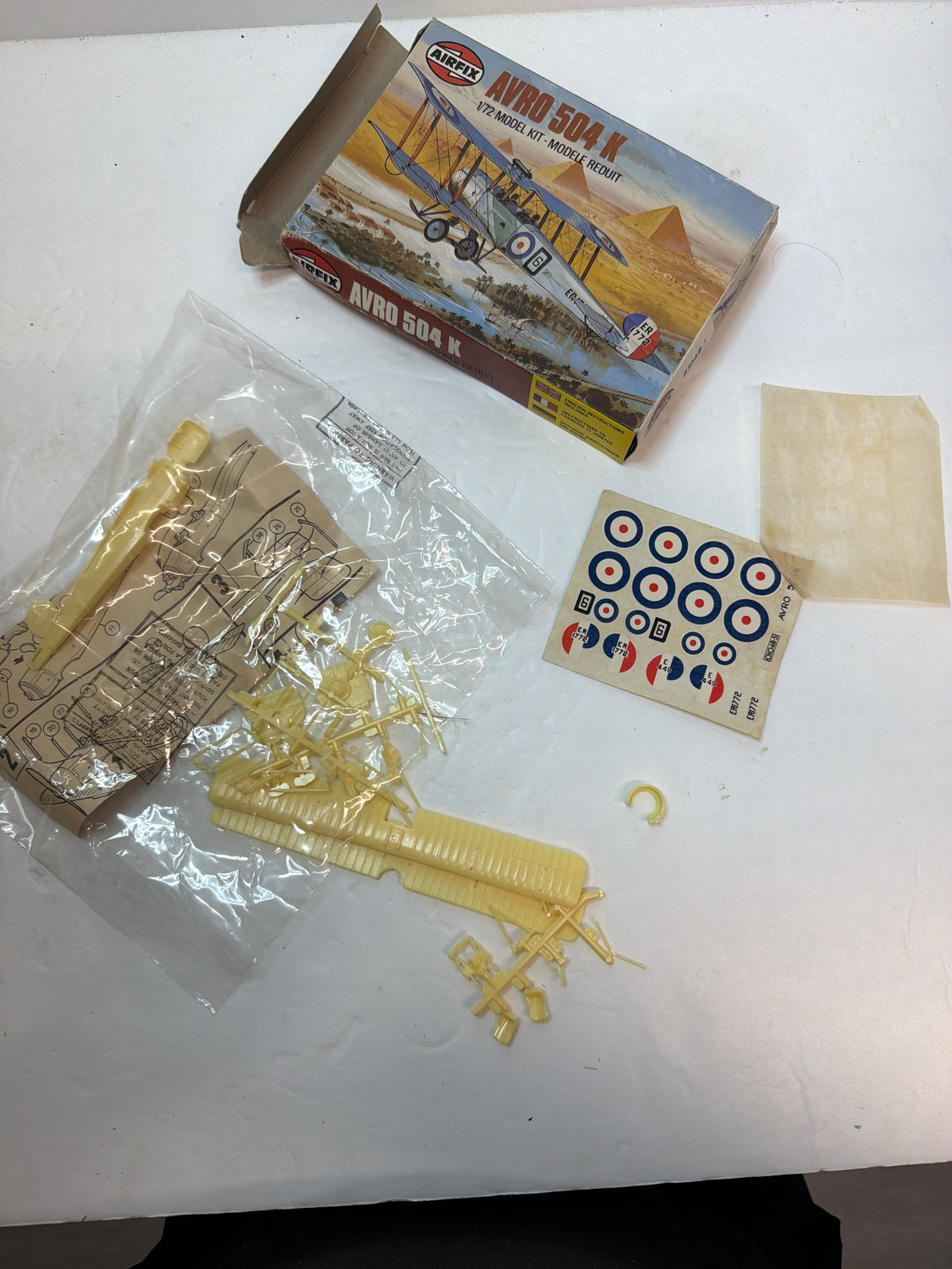 Airfix Avro 504K 1/72 128 / 01048 / 01085 Plastic Model Kit Vintage