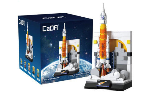 Cada SLS Artemis Rocket C56044W