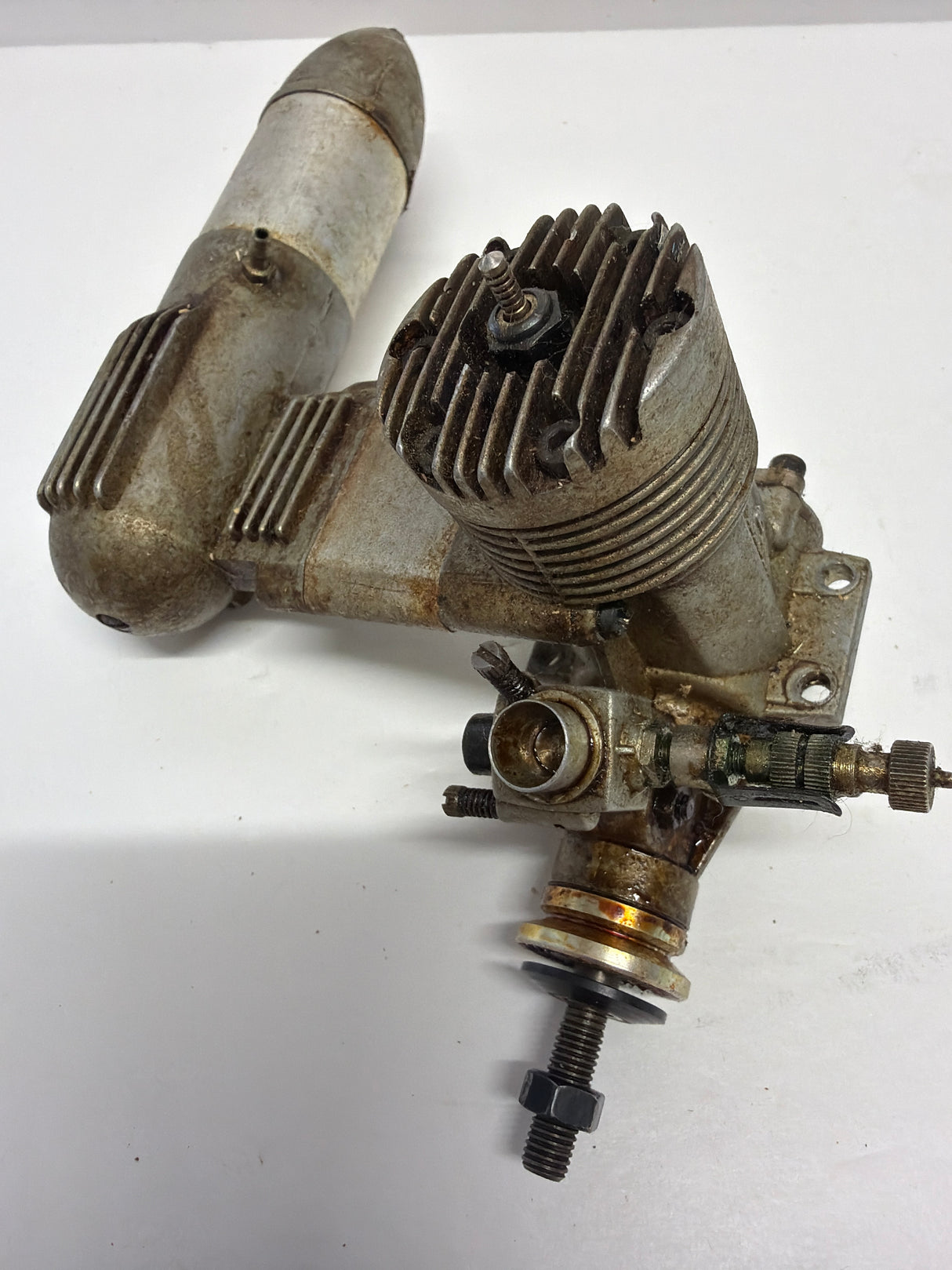 Second Hand Aircraft Engine 2-stroke Magnum 40 GP with silencer (Box 62)