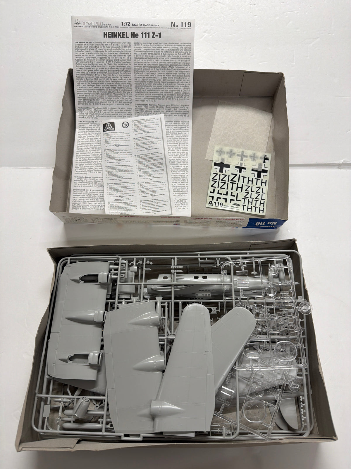 Italeri Heinkel HE 111 Zwilling 1:72 Plastic Model Kit