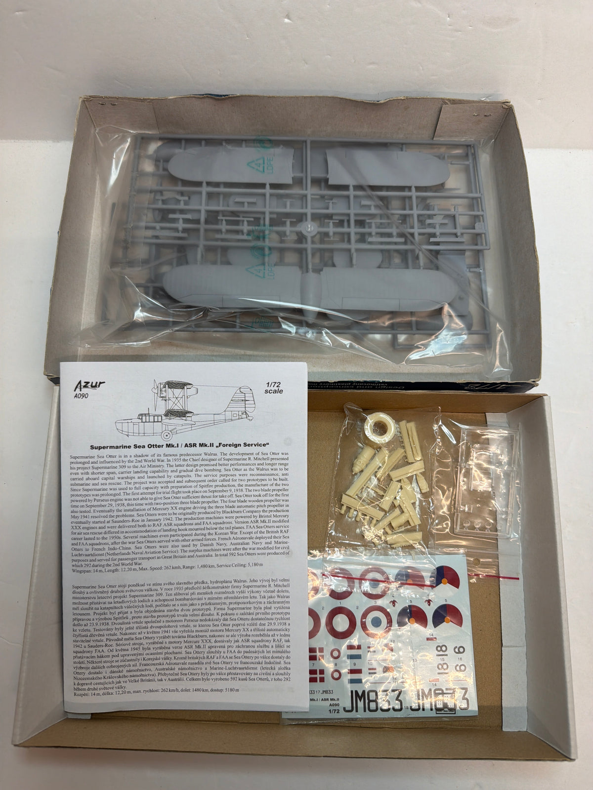 Azur-FRROM Hobby Plastic Model Kit Supermarine Sea Otter Mk.I / ASR Mk.II Foreign Service — 1:72