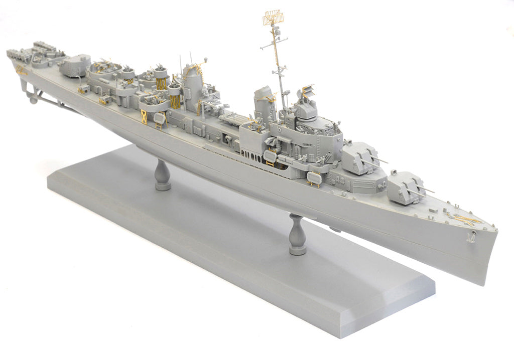 Dragon 1/35 U.S.S. Gearing DD-710 Gearing Class Destroyer 1945 D1029