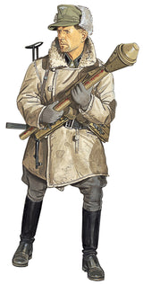 DRAGON 1/16 Obersturmbannfuhrer Totenkopof Div. (Budapest 1945)