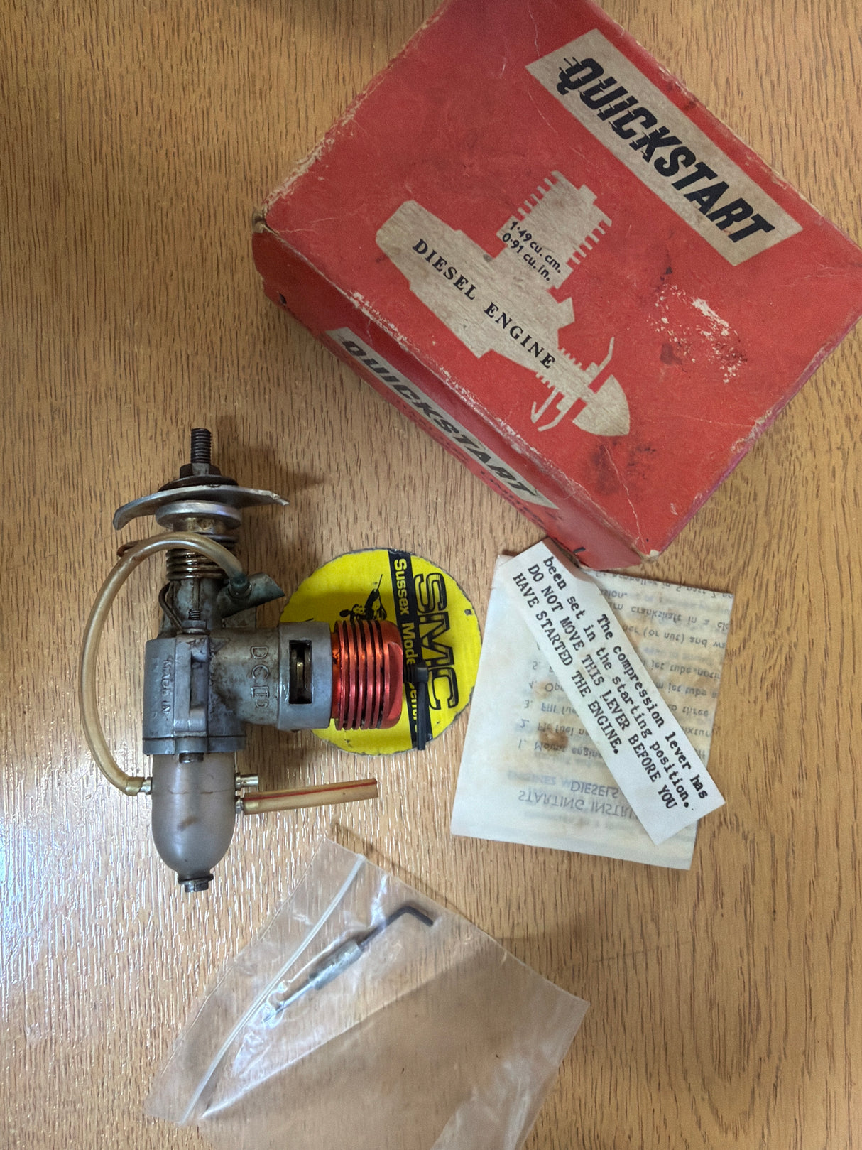 DC Sabre 1.49 CU . CM In Box Vintage Model Engine Diesel Second Hand (Box 109)