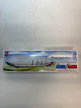 AMT 892/12 U.S.S. Akron / U.S.S. Macon U.S. Navy Airship — 1/520 Scale plastic kit round 2