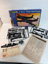 Revell Plastic aircraft kit F-82G Twin Mustang 1:72 04336 Opened but complete