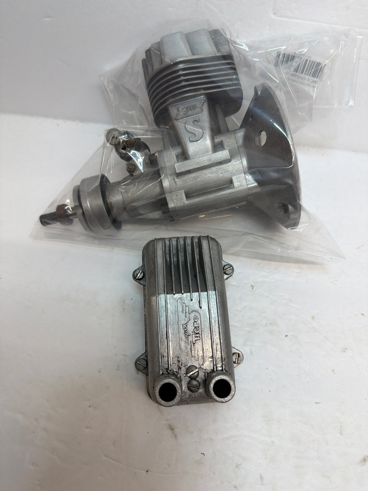 Super Tigre 3000 2-Stroke Glow Engine R/C Aircraft Engine – Second hand (Box 162)