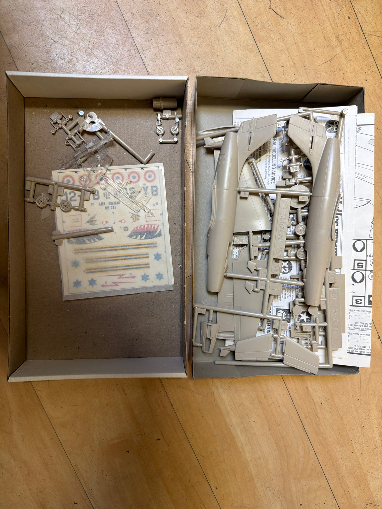 Heller 1/72 Classic kit M.D 450 Ouragan 80201