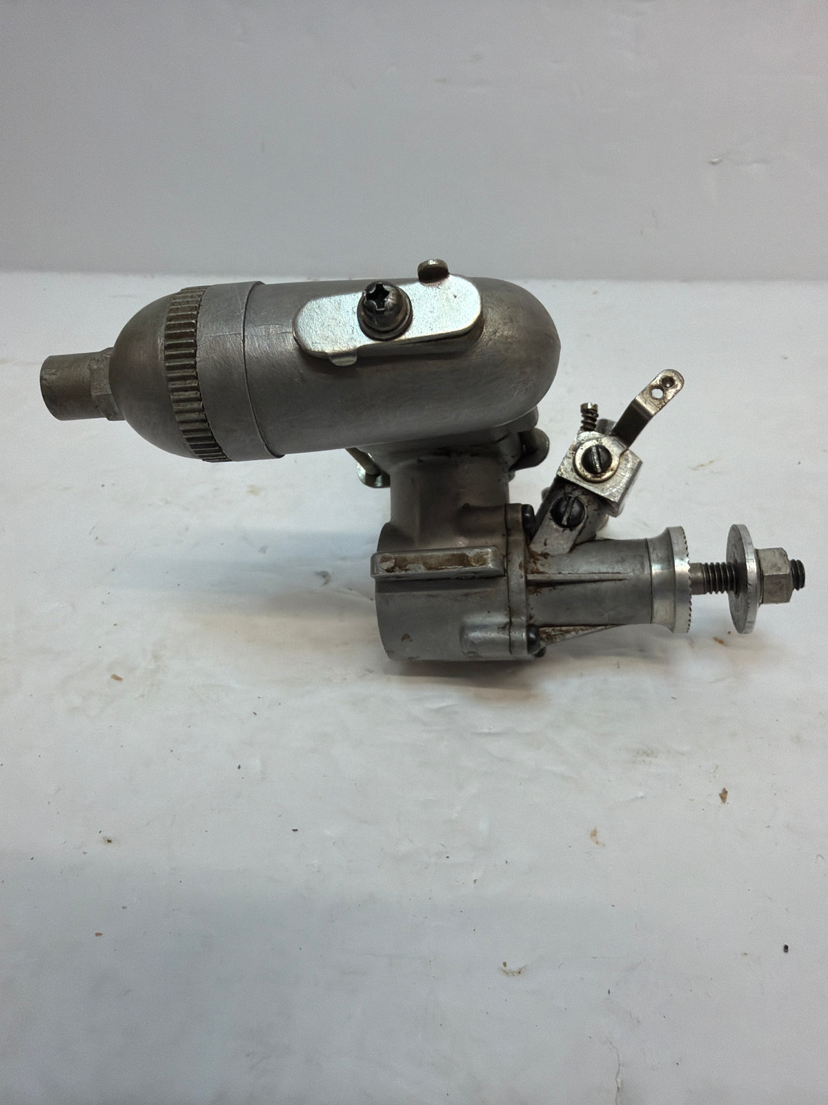 Enya 19 - V Model 4005 2-Stroke Glow Engine R/C Aircraft Engine – Second hand (Box 162)