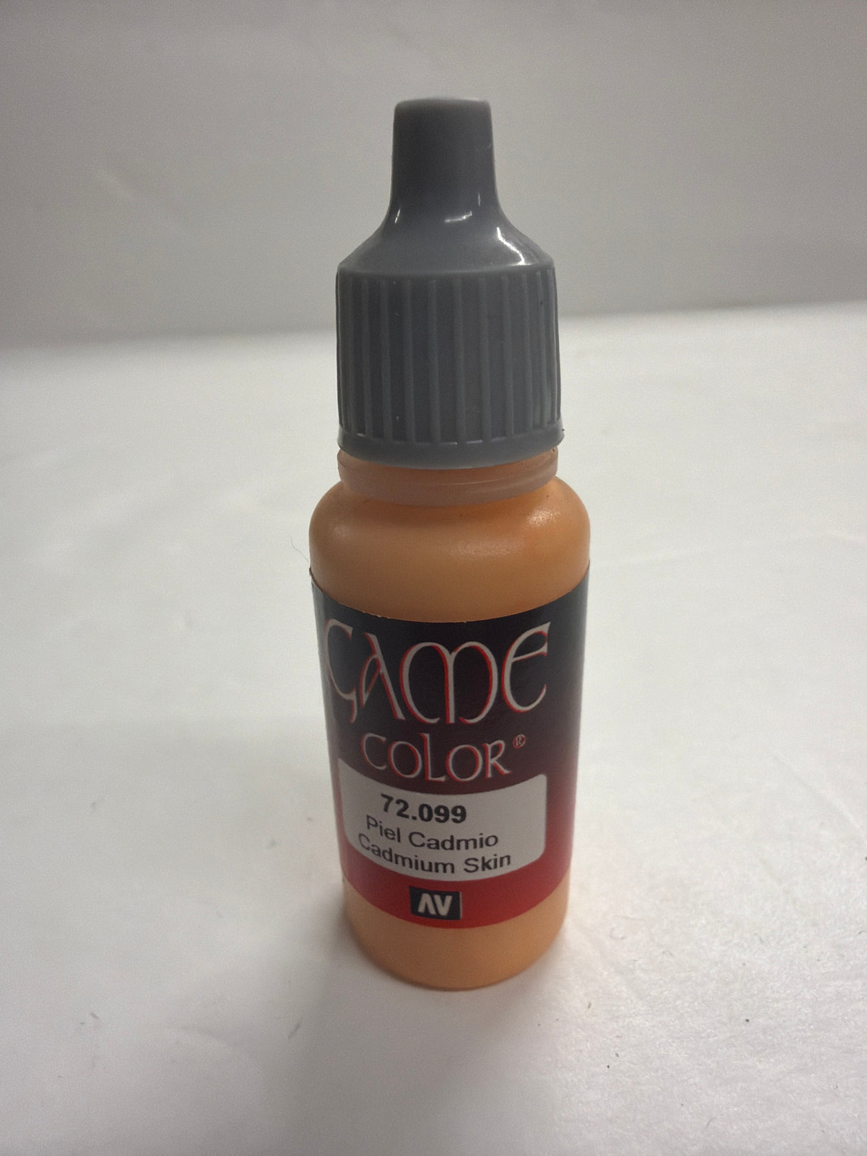 AV Acrylicos Vallejo Acrylic Paint Brush on Cadmium Skin 72.099