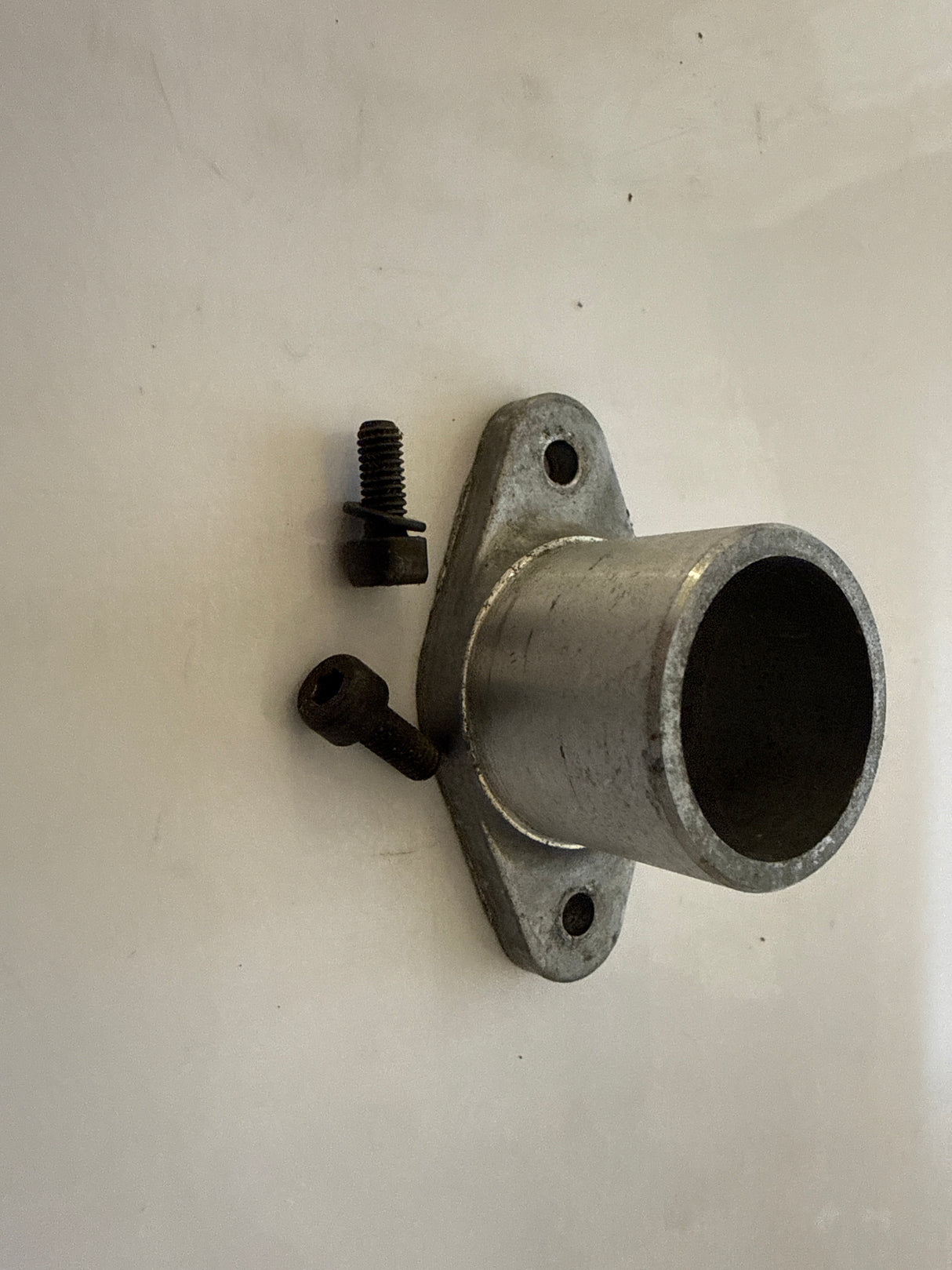 Manifold Adapter - SECOND HAND (Box 63)