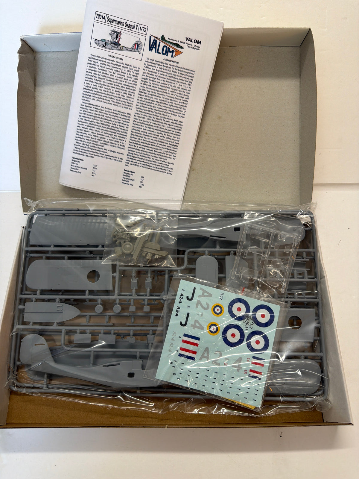 Valom Supermarine Seagul V 1:72 Plastic Model Kit