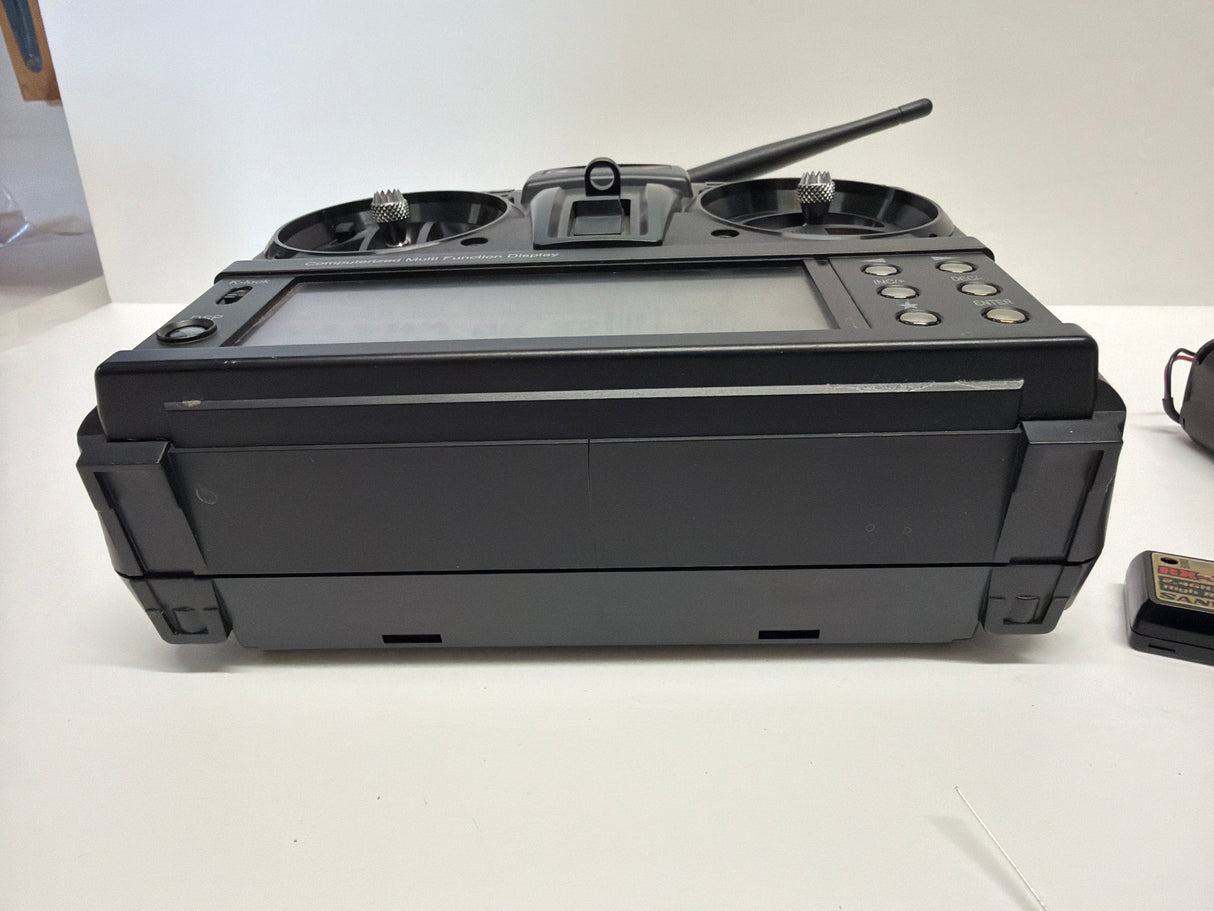 Second Hand Sanwa Exzes X Transmitter + 1 x 451 Reciever