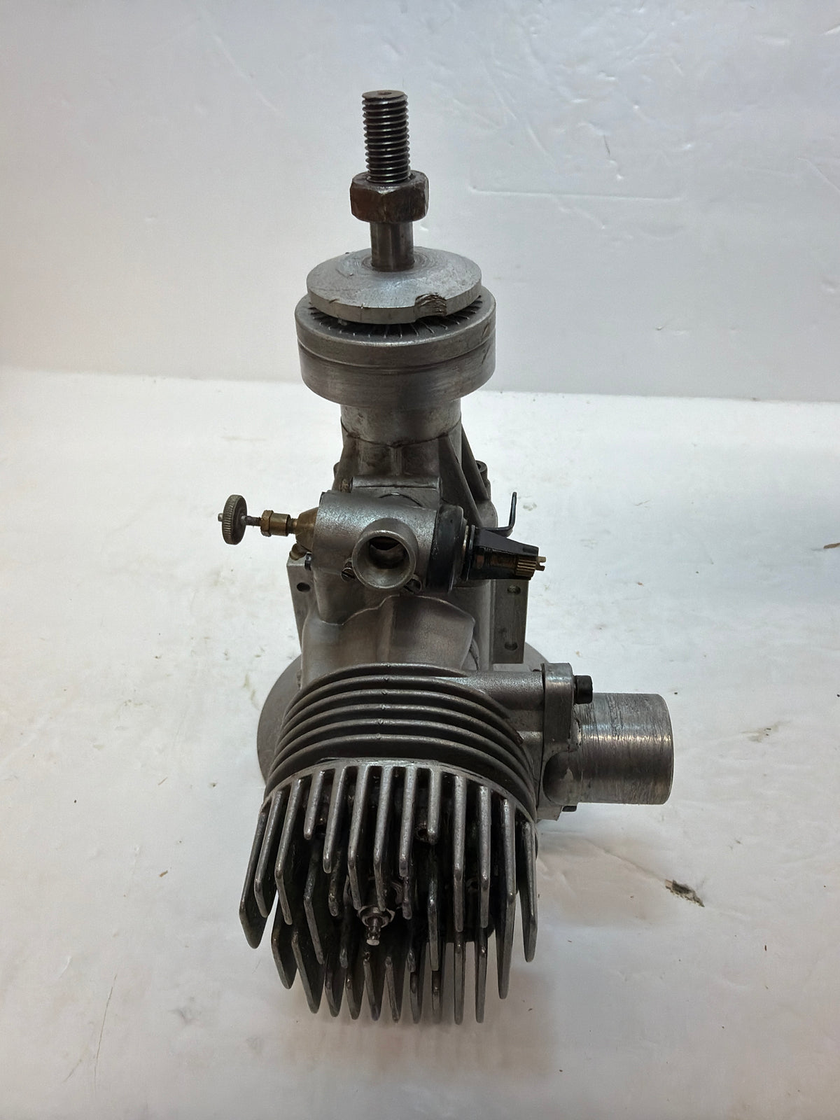 Super Tigre 3000 2-Stroke Glow Engine R/C Aircraft Engine – Second hand (Box 162)