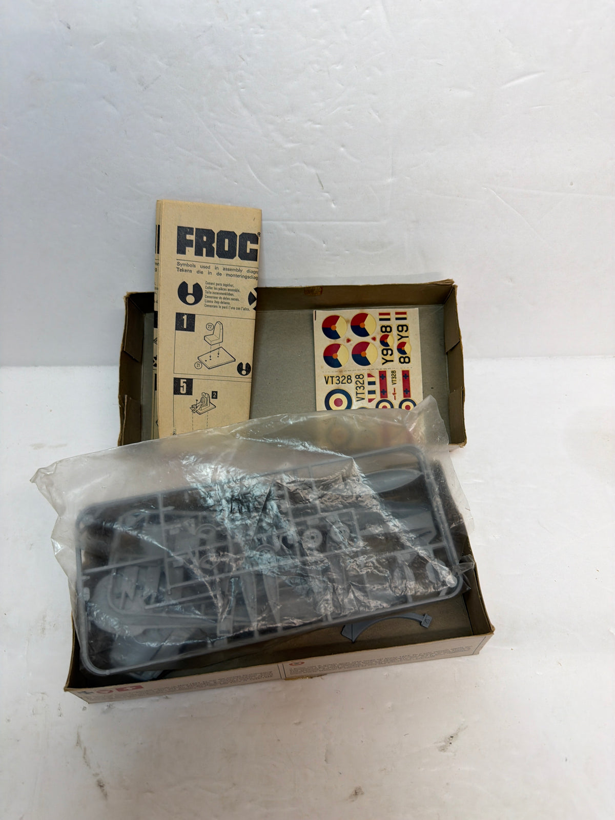 FROG Gloster Meteor F.Mk.IV 1/72 F200