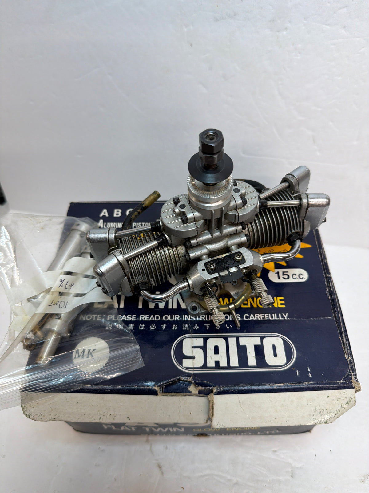 Saito FA-80T 4-Stroke Glow Engine R/C Aircraft Engine – Second hand in a 90 twin box