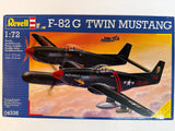 Revell Plastic aircraft kit F-82G Twin Mustang 1:72 04336 Opened but complete