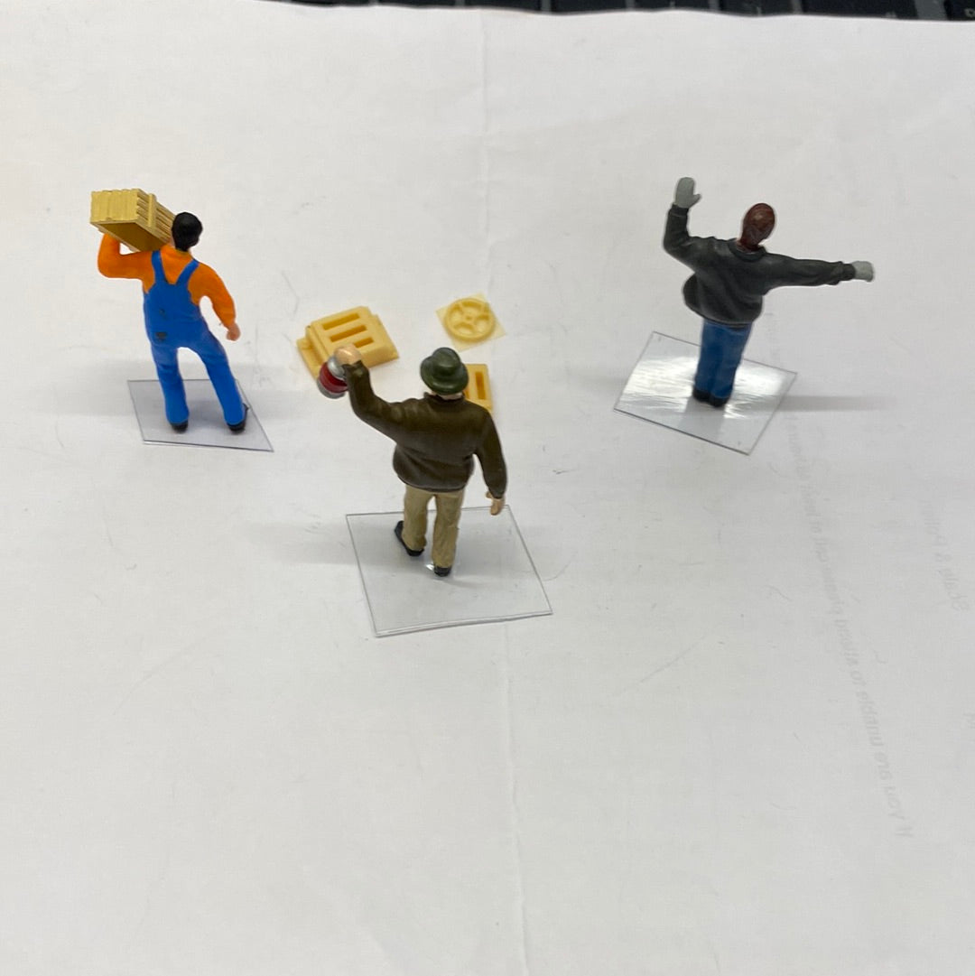 Scenic Accessories - Pack of 3 Assorted Workman Figures