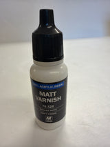 AV Acrylicos Vallejo Acrylic Paint Brush on Matt Varnish 70.520