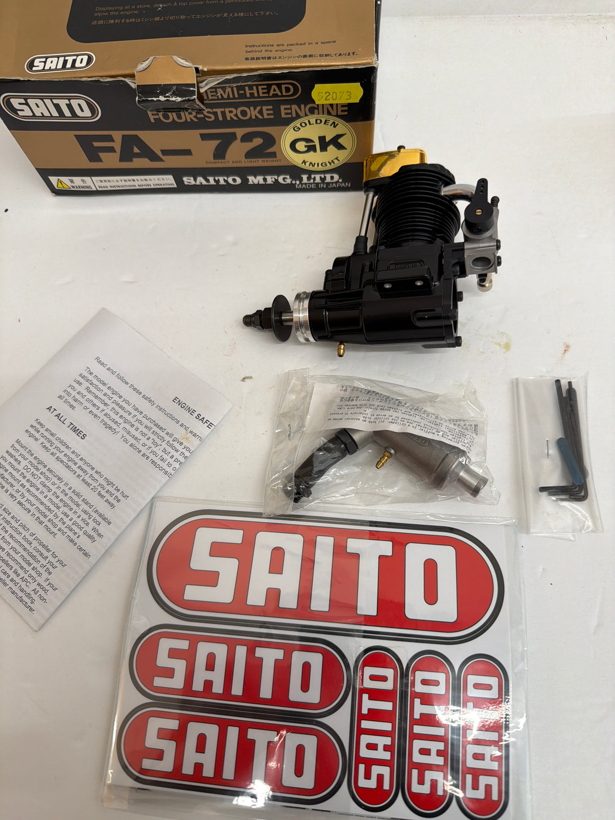 Saito FA-72 Golden Knight New in damaged box Four Stroke