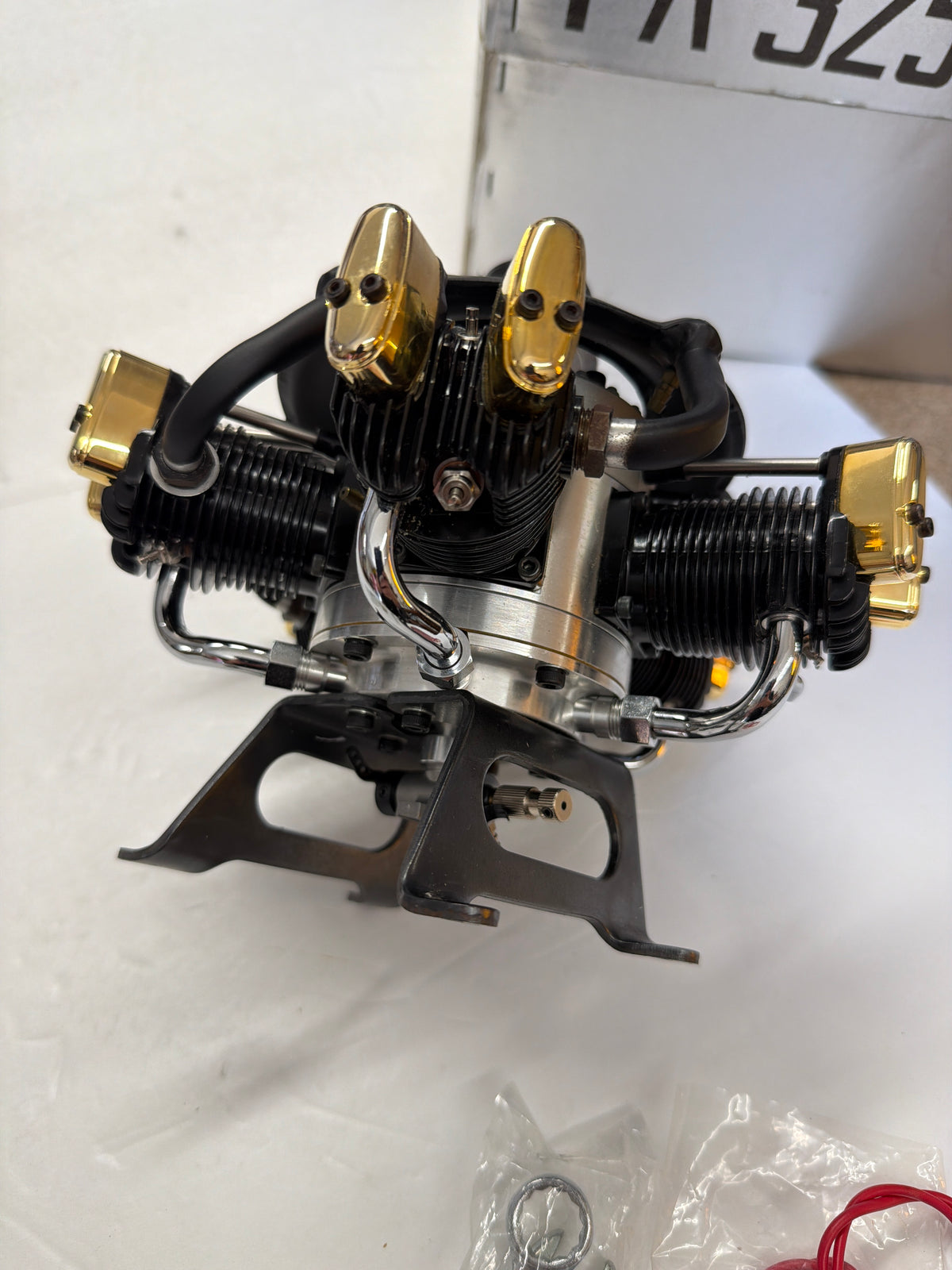 Saito FA-325 R5 five-cylinder radial and Ring Exhaust Model engine AS New not run