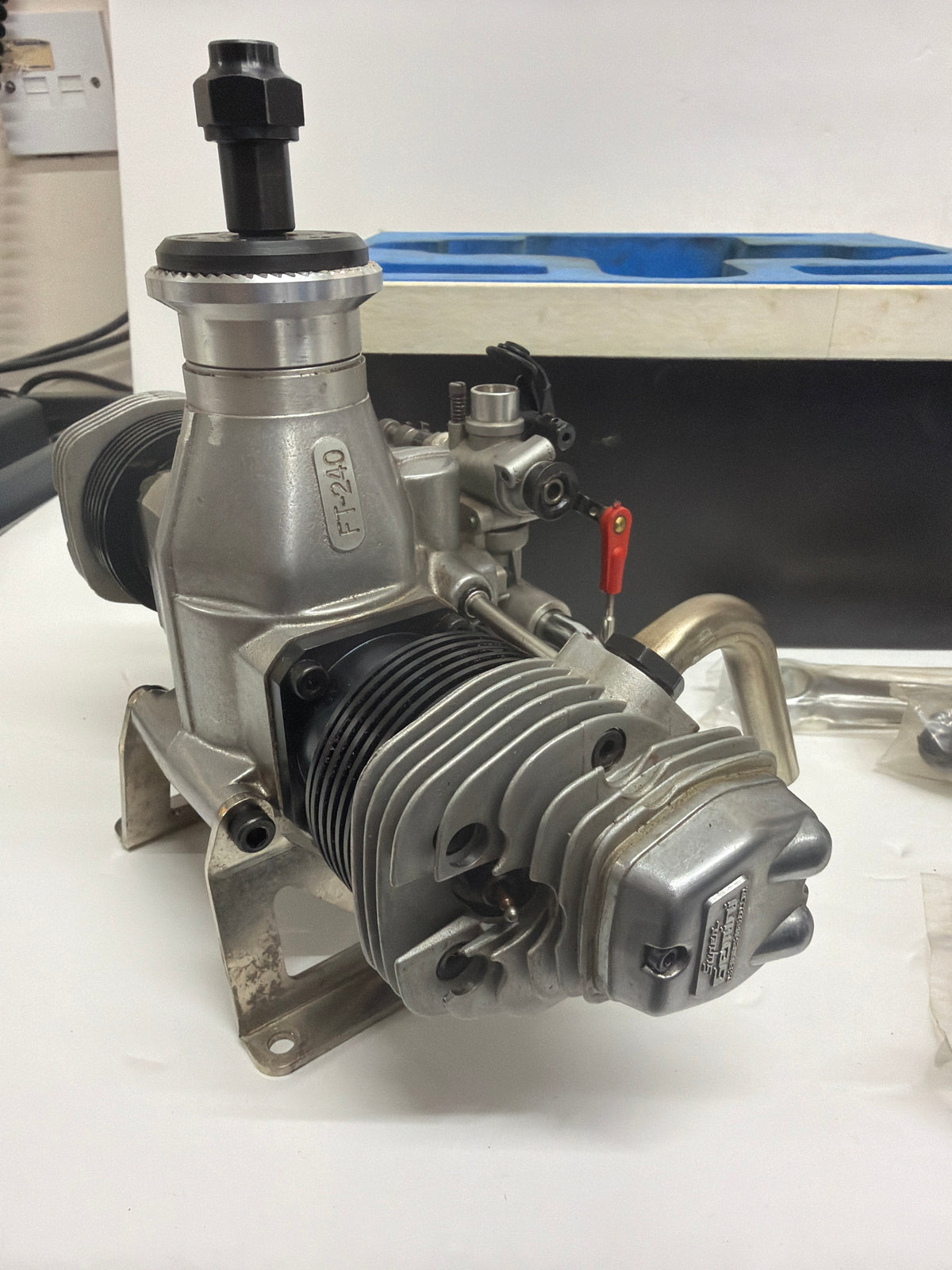 O.S. OS Engine  FT-240 SUPER Gemini 240 4C 4-Stroke Flat Twin 40cc Second Hand