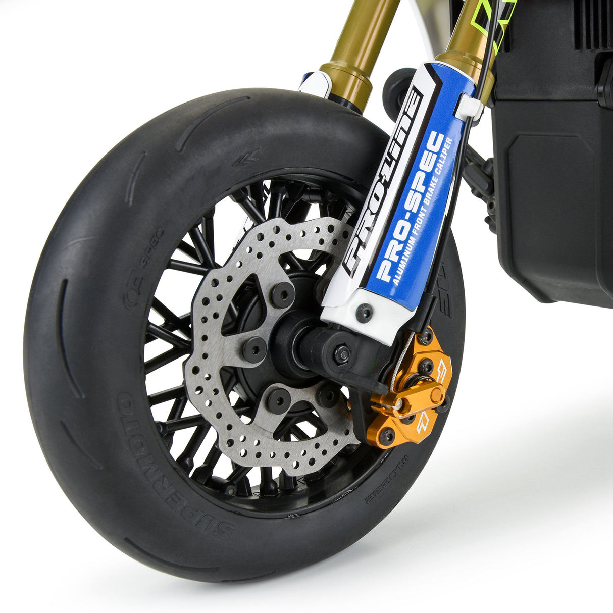 Mud Block Tyre w/ White Spider Spoke Rim Set 1/18 Typhon
