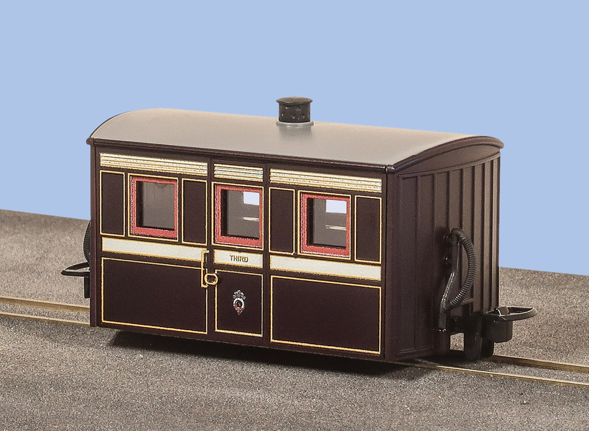 Ffestioniog 4 Wheel Bug Box Coach 3rd Class Victorian Livery