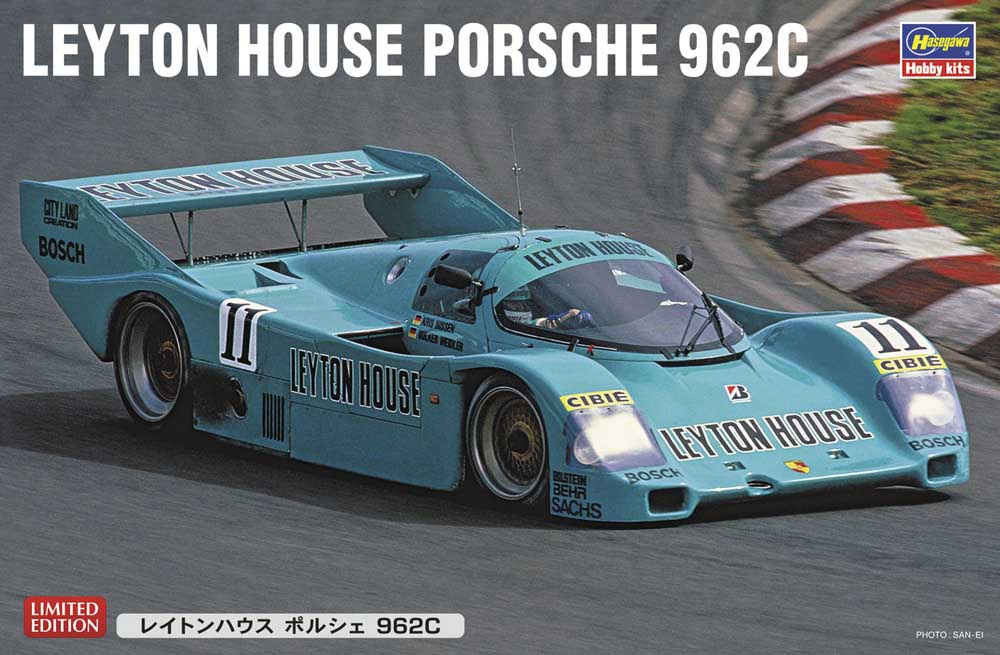 Hasegawa Model Kits - 1:24 Leyton House Porsche 962C Kit