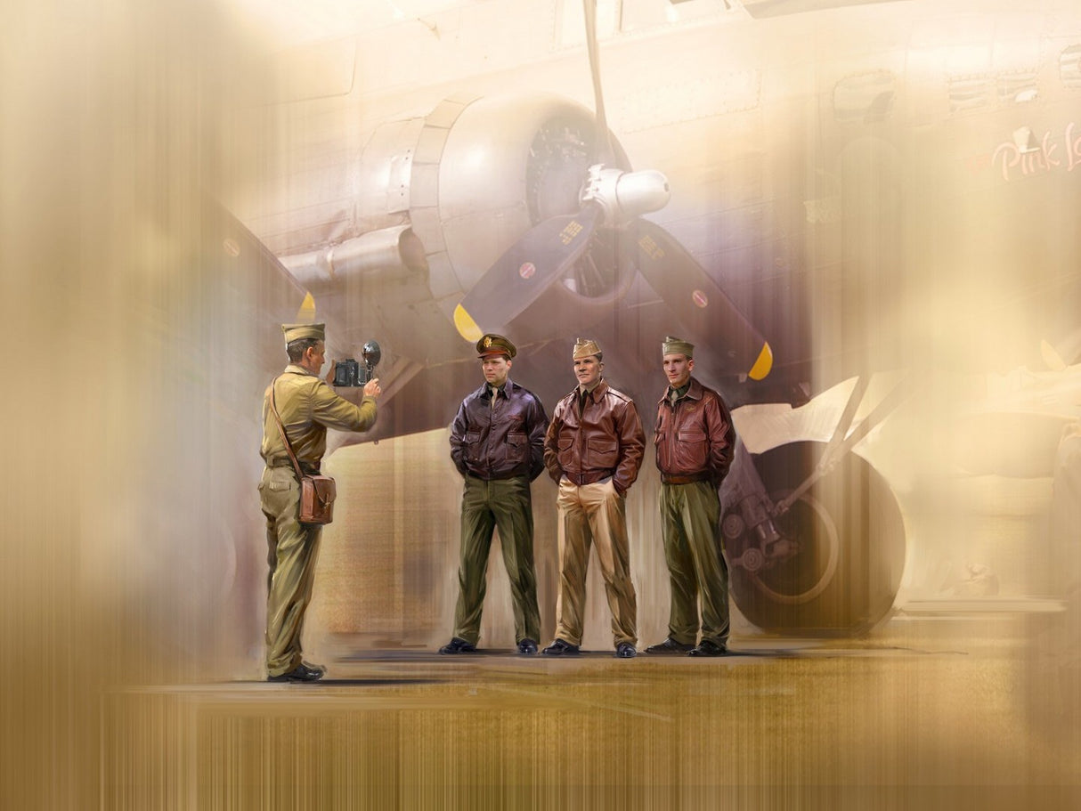 Photo To Remember USAAF Pilots (1944-1945) 4 Figures