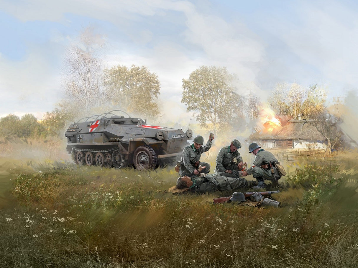 Krankenpanzerwagen Sd.Kfz.251/8 Ausf.A  WWII German Ambulance with 4 Figures