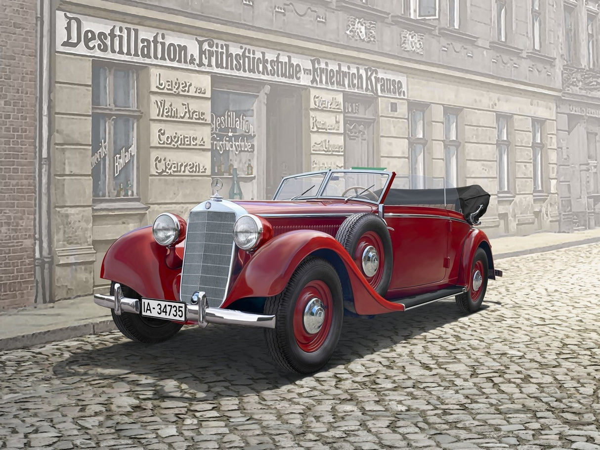Typ 320 (W142) Cabriolet B German Passenger Car