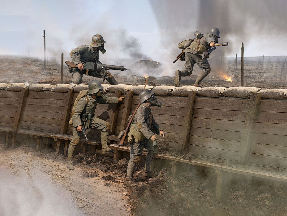 ICM 1/35 Zum Angriff Vorwärts! German Army Assault Unit (4 Figures) ICM35723