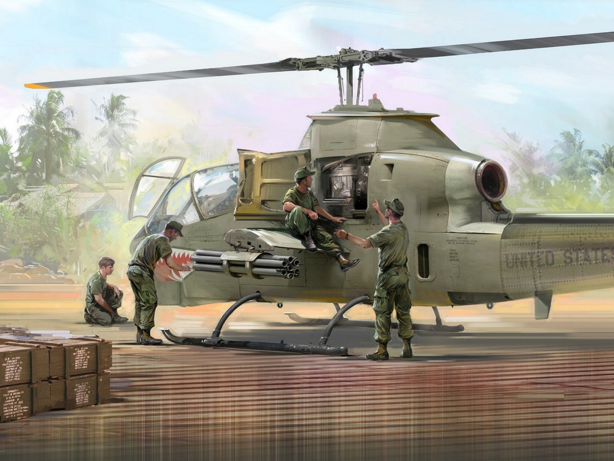 Helicopter Ground Personnel (Vietnam War) 4 Figures