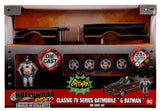 Jada Die Cast Collectables - 1:24 BNC 1966 Batmobile with Batman and Robin Figures