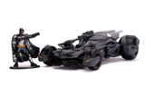 Jada Die Cast Collectables - 1:32 Justice League Batmobile with Batman Figure
