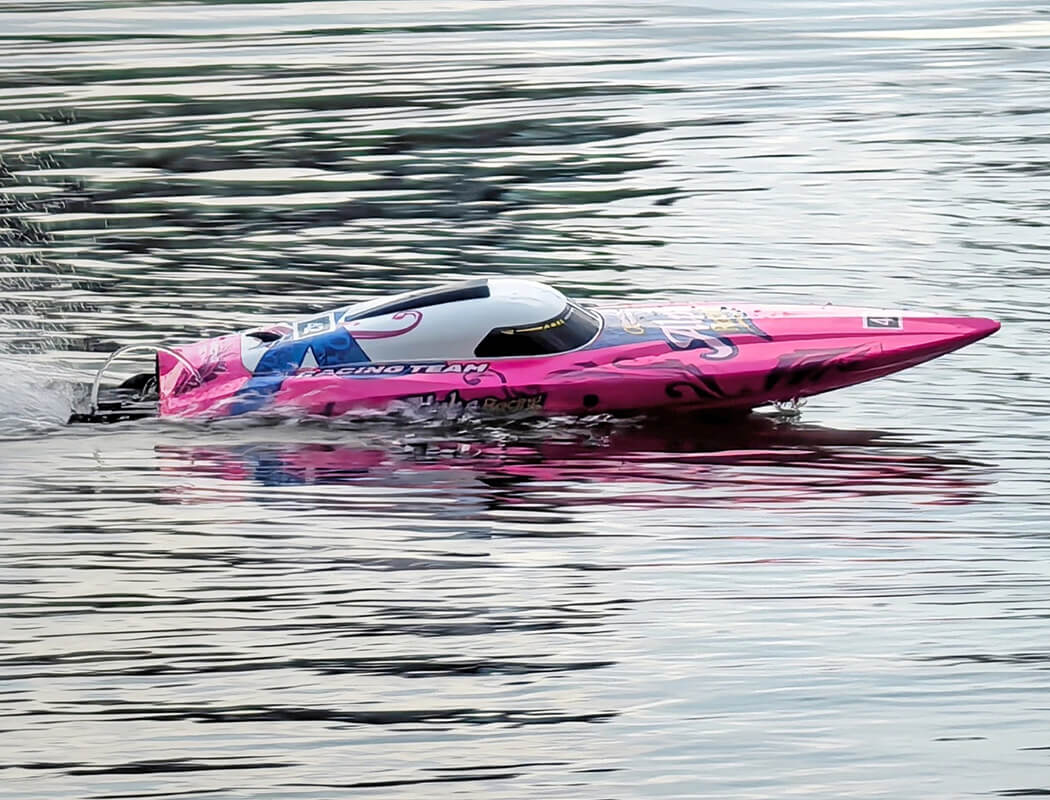 JOYSWAY ALPHA V2.0 BRUSHLESS ARTR RACING BOAT WITH OUT BATT/CHRGR