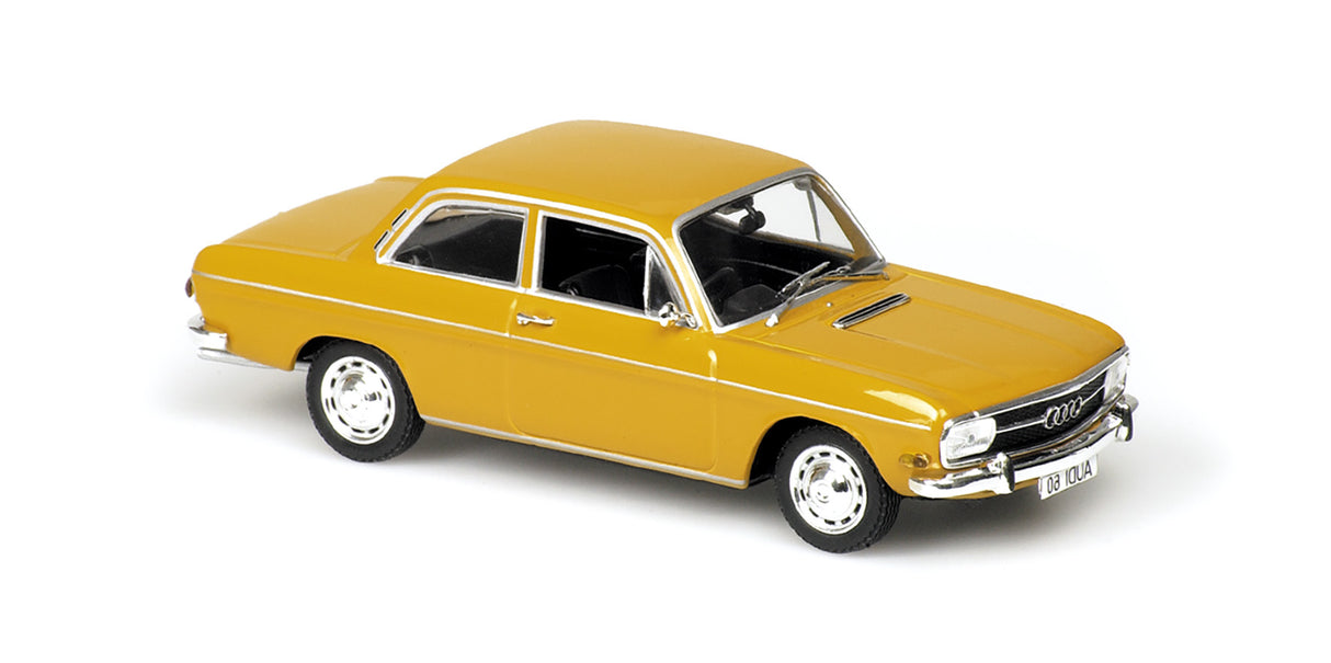 Maxichamps Die Cast Collectables - 1:43 1970 Audi 60 Orange
