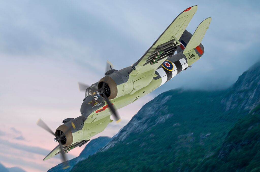 Corgi Bristol Beaufighter TF.X - LZ451 / EE-M - The Ancient Mariner 1:72  AA28604