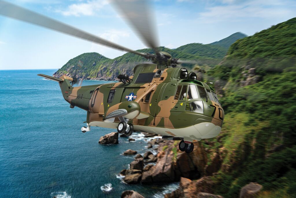 Corgi Sikorsky SH-3A Sea King NV-70 HS-2 Golden Falcons USS Hornet May 1967 1:72 AA33423