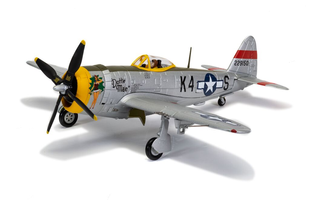 Corgi Republic P-47D Thunderbolt Dottie Mae 42-29150 / K4-S 410th FG 511th FS May 8th 1945 1:72 AA33827