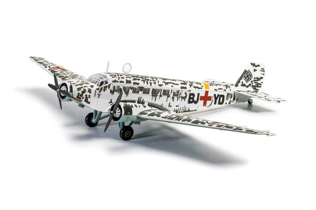 Corgi Junkers Ju-52/3M Air Ambulance BM+AA Stalingrad casualty evacuation flights Stalingrad Russia Winter 1942/43 1:72 AA36911