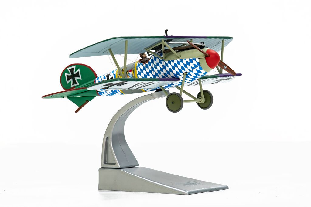 Corgi Albatros D.V Ltn.d.R Wolf Jasta 5 July 1917 1:72 AA37812