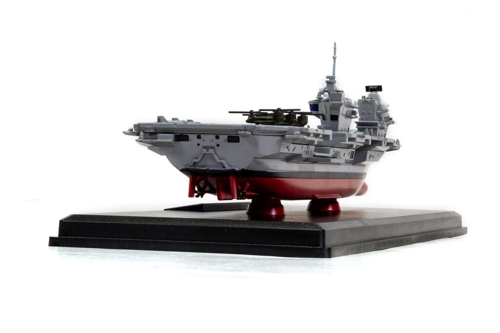 Corgi HMS Queen Elizabeth (R08) Queen Elizabeth-class aircraft carrier 1:1250 CC75000
