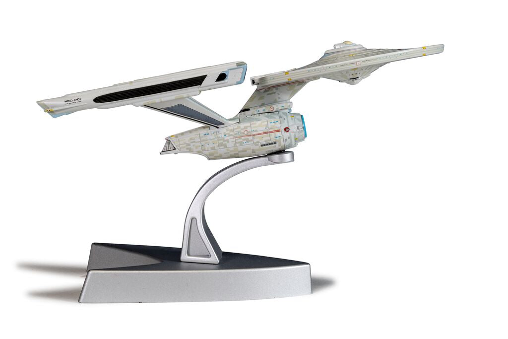 Corgi Star Trek - USS Enterprise NCC-1701 [Refit] (Star Trek II: The Wrath of Khan)  CC98001