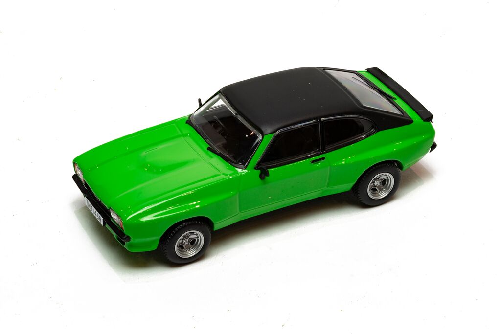Corgi Vanguards Ford Capri Mk2 3.0S X-Pack Signal Green 1:49 VA15405